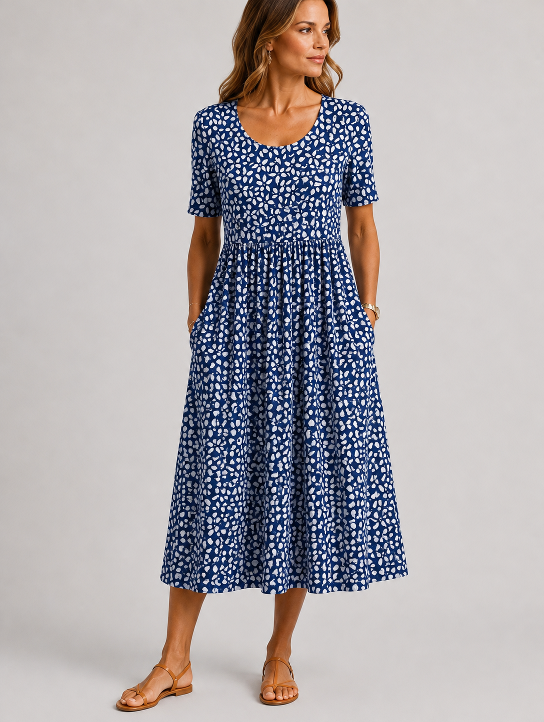 GEORGINA | ELEGANT DRESS WITH TUMMY COVERAGE