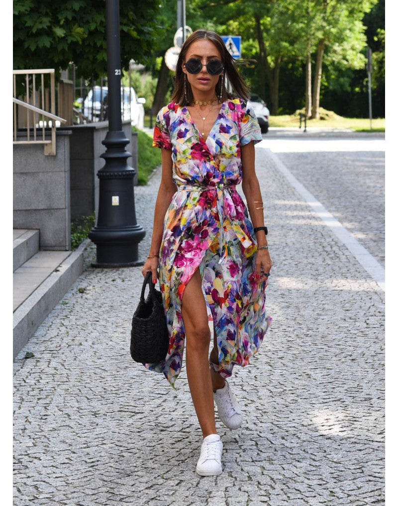 Judy | Stylish V-Neck Floral Dress